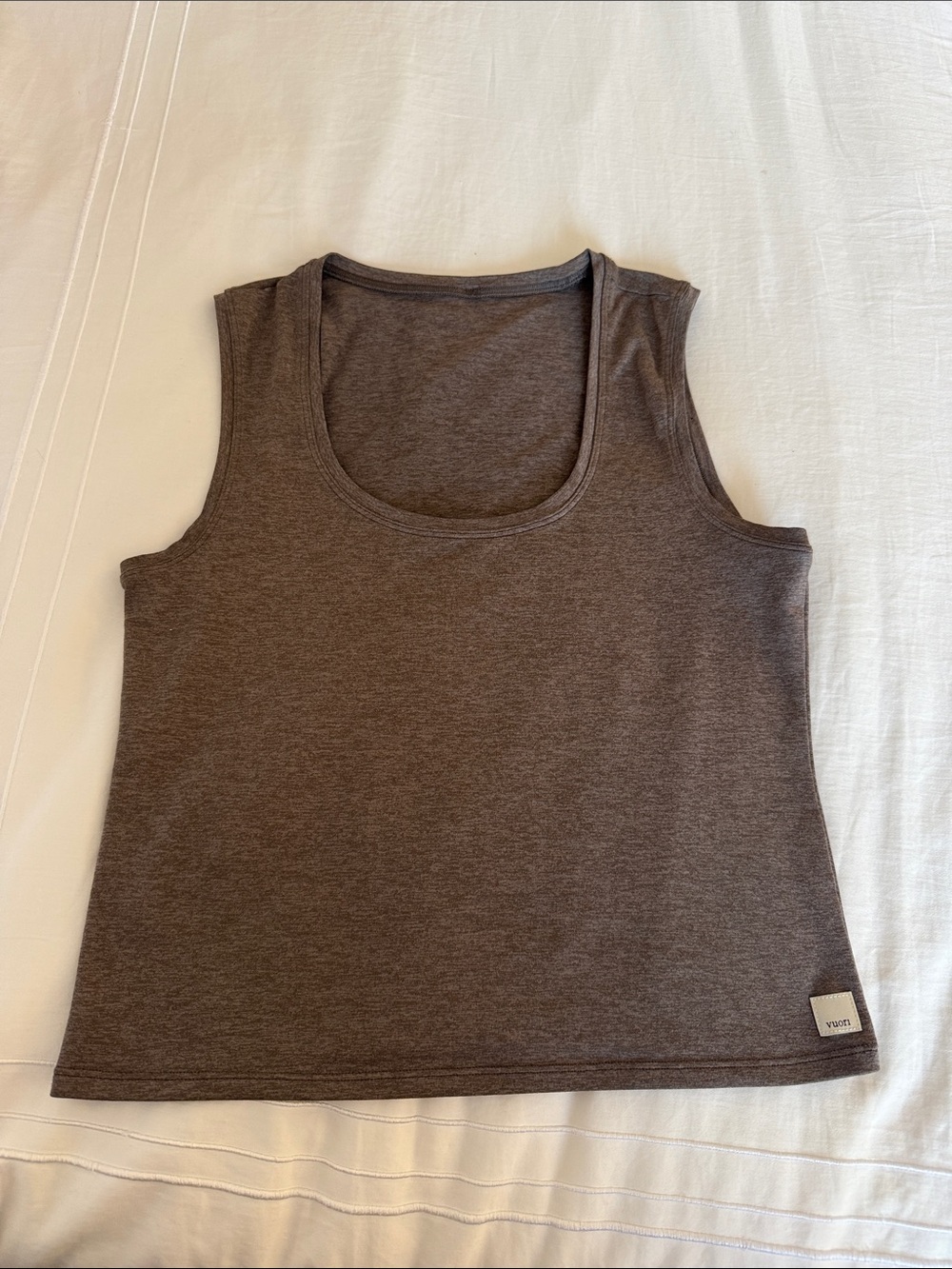 Vuori Halo Essential Scoop Tank Top